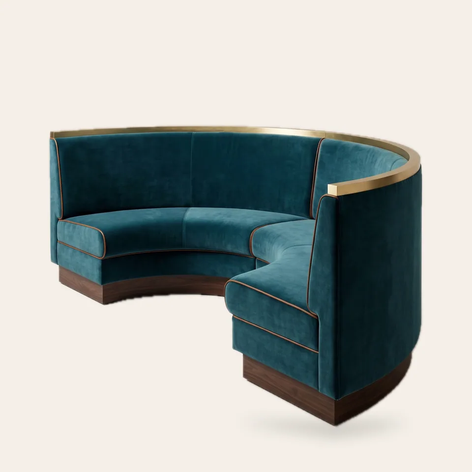 Peacock Brass-Rim Horseshoe