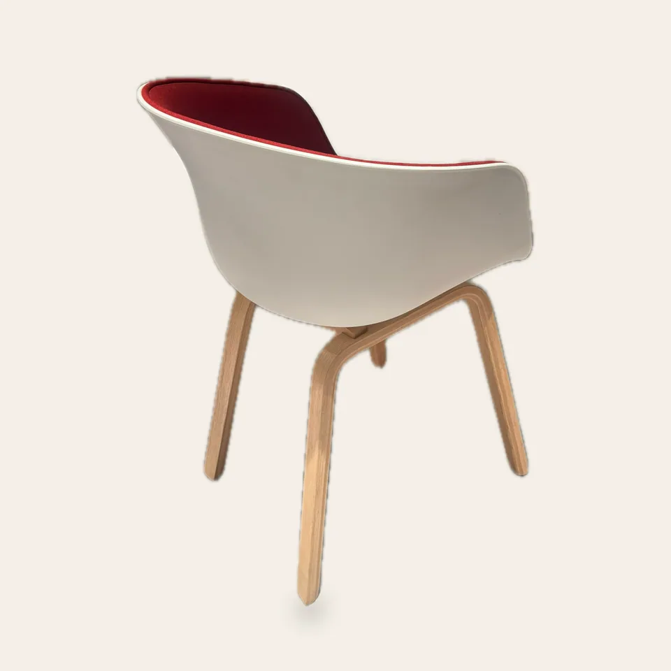 Tomato Shell Tub Chair view 2